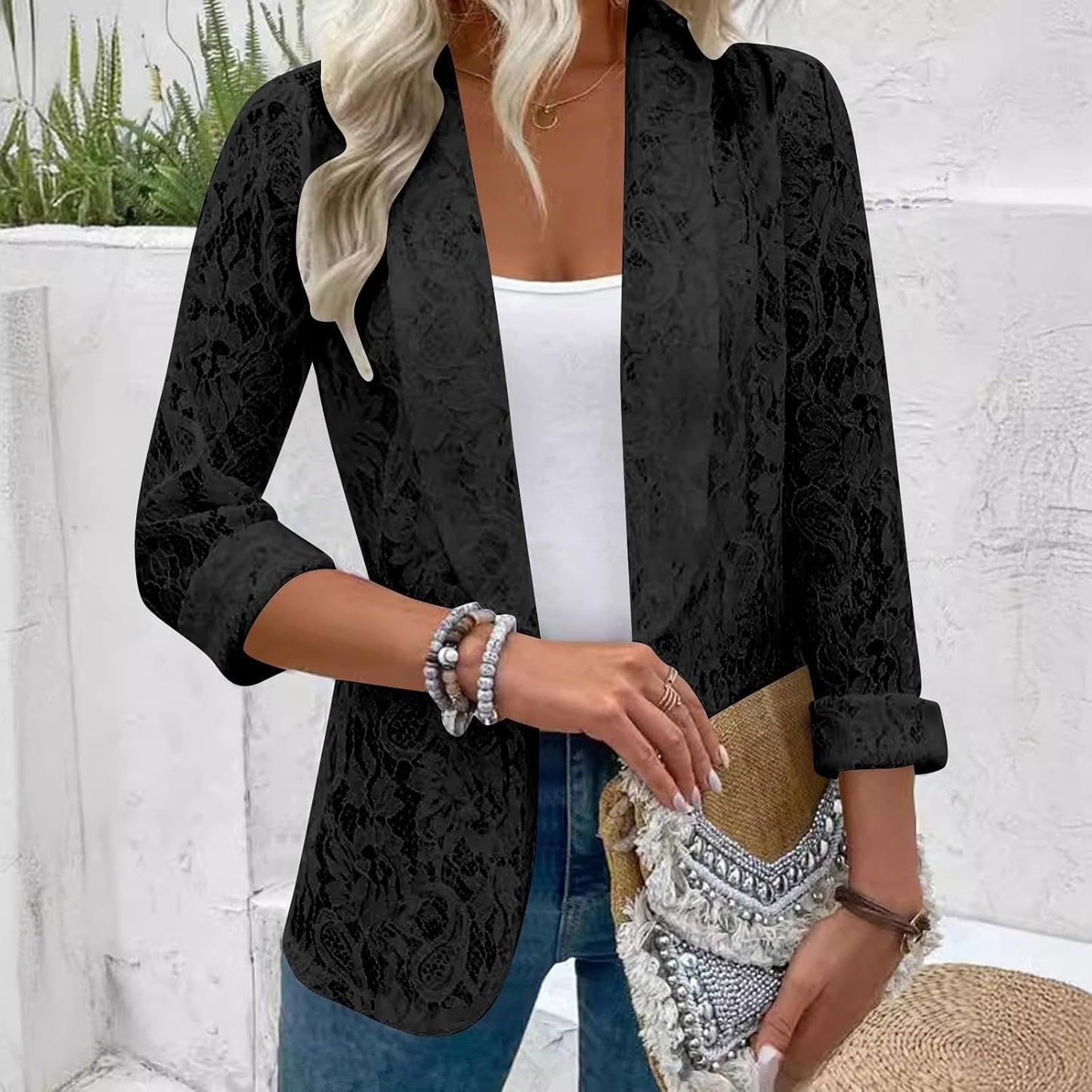 Eline | Let blazer med reverskrave og blondemønster