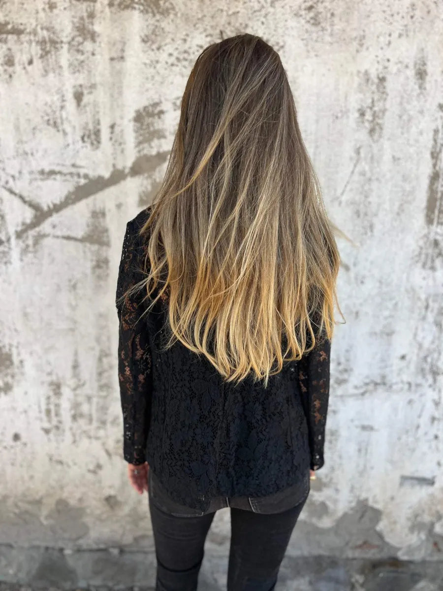 Eline | Let blazer med reverskrave og blondemønster