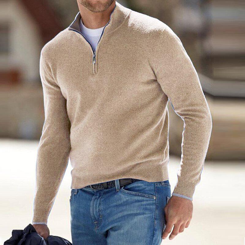 Sweater med lynlås i kraven og lange ærmer